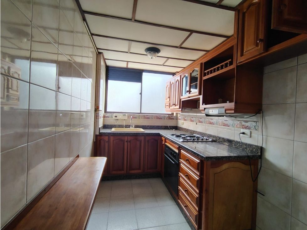 Apartamento en arriendo Antioquia Envigado Ub Palestina 102 m2 Habitaciones 3 Baños 2 Garajes 0 Precio $2800000