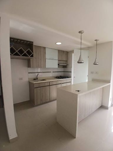 Apartamento en arriendo Antioquia Medellín San German 70 m2 Habitaciones 3 Baños 2 Garajes 1 Precio $3200000