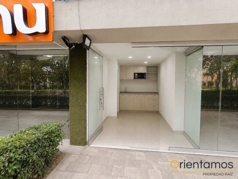 Oficina en arriendo Antioquia Medellín Simesa 16 m2 Habitaciones 0 Baños 1 Garajes 0 Precio $3000000