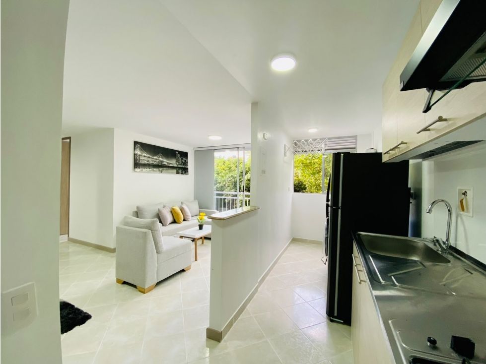 Apartamento en arriendo Antioquia Envigado Uribe Ángel 70 m2 Habitaciones 3 Baños 2 Garajes 0 Precio $2800000