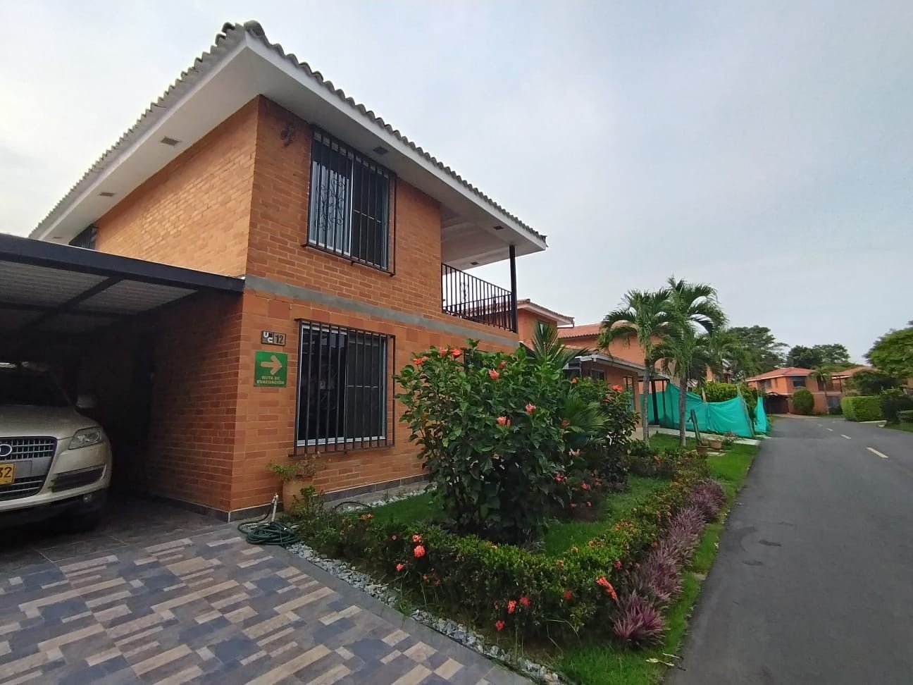 Casa en venta Valle Del Cauca Jamundí Cr Castillo La Herreria Iv 290 m2 Habitaciones 4 Baños 4 Garajes 2 Precio $715000000