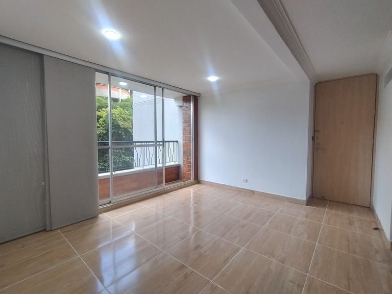 Apartamento en arriendo Antioquia Bello Urbanización Búcaros 2 55 m2 Habitaciones 2 Baños 2 Garajes 1 Precio $2000000