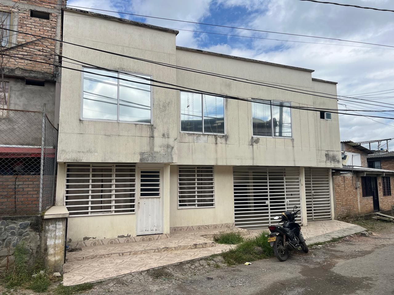 Apartamento en venta Cauca Popayán Urbanización Ucrania 108 m2 Habitaciones 3 Baños 2 Garajes 1 Precio $326000000