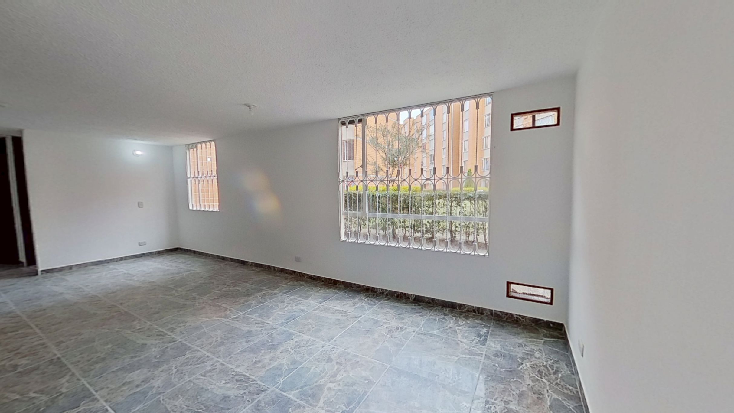 Apartamento en venta Cundinamarca Soacha Cr El Triunfo Et Ii 50 m2 Habitaciones 2 Baños 2 Garajes 0 Precio $151000000