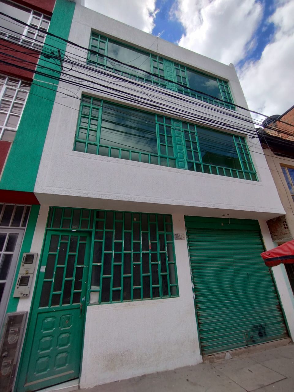 Casa en venta Cundinamarca Bogotá Islandia 108 m2 Habitaciones 4 Baños 3 Garajes 1 Precio $296000000