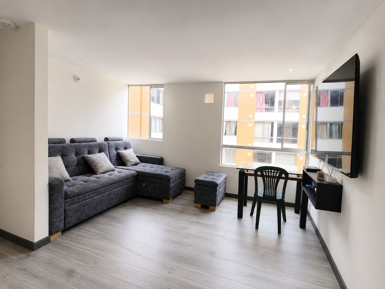 Inmuebles en Remate Apartamento en venta Cundinamarca Bogotá San Antonio Norte 43 m2 Habitaciones 2 Baños 1 Garajes 0 Precio $220000000