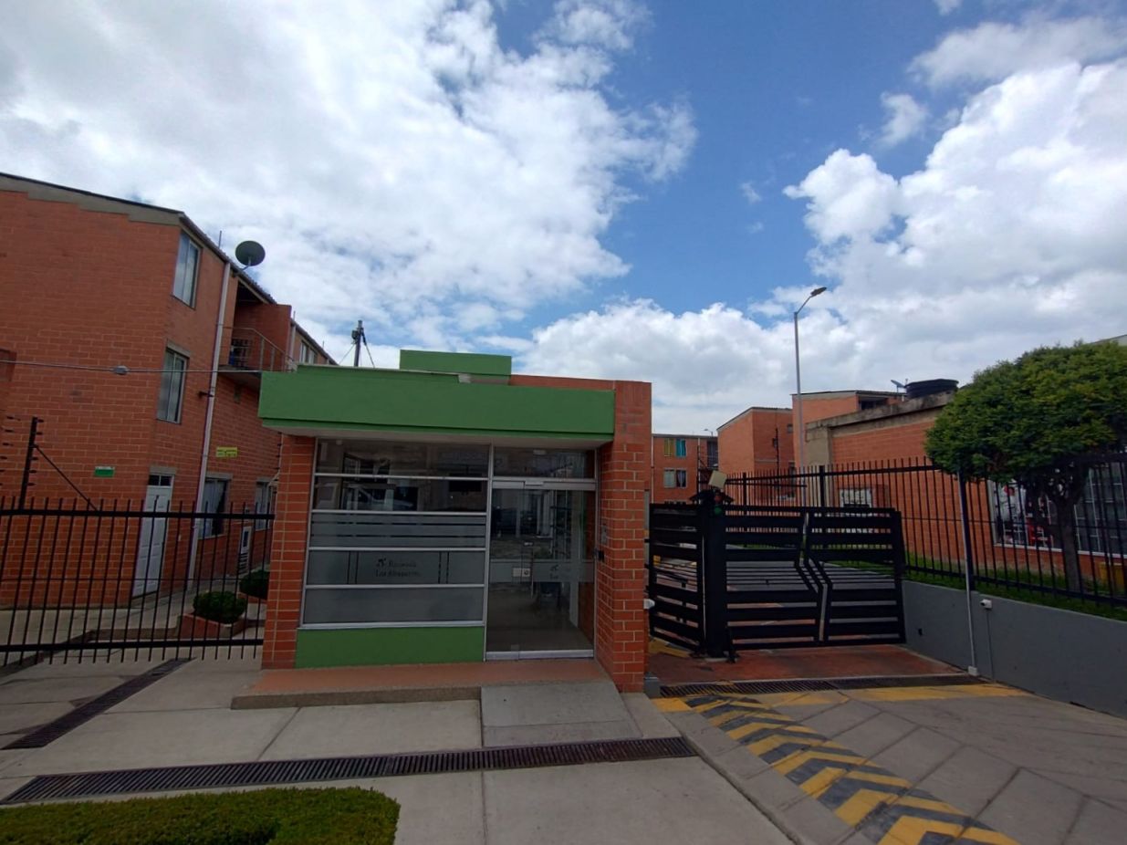 Casa en venta Cundinamarca Madrid Alcaparro 66 m2 Habitaciones 3 Baños 3 Garajes 0 Precio $229000000