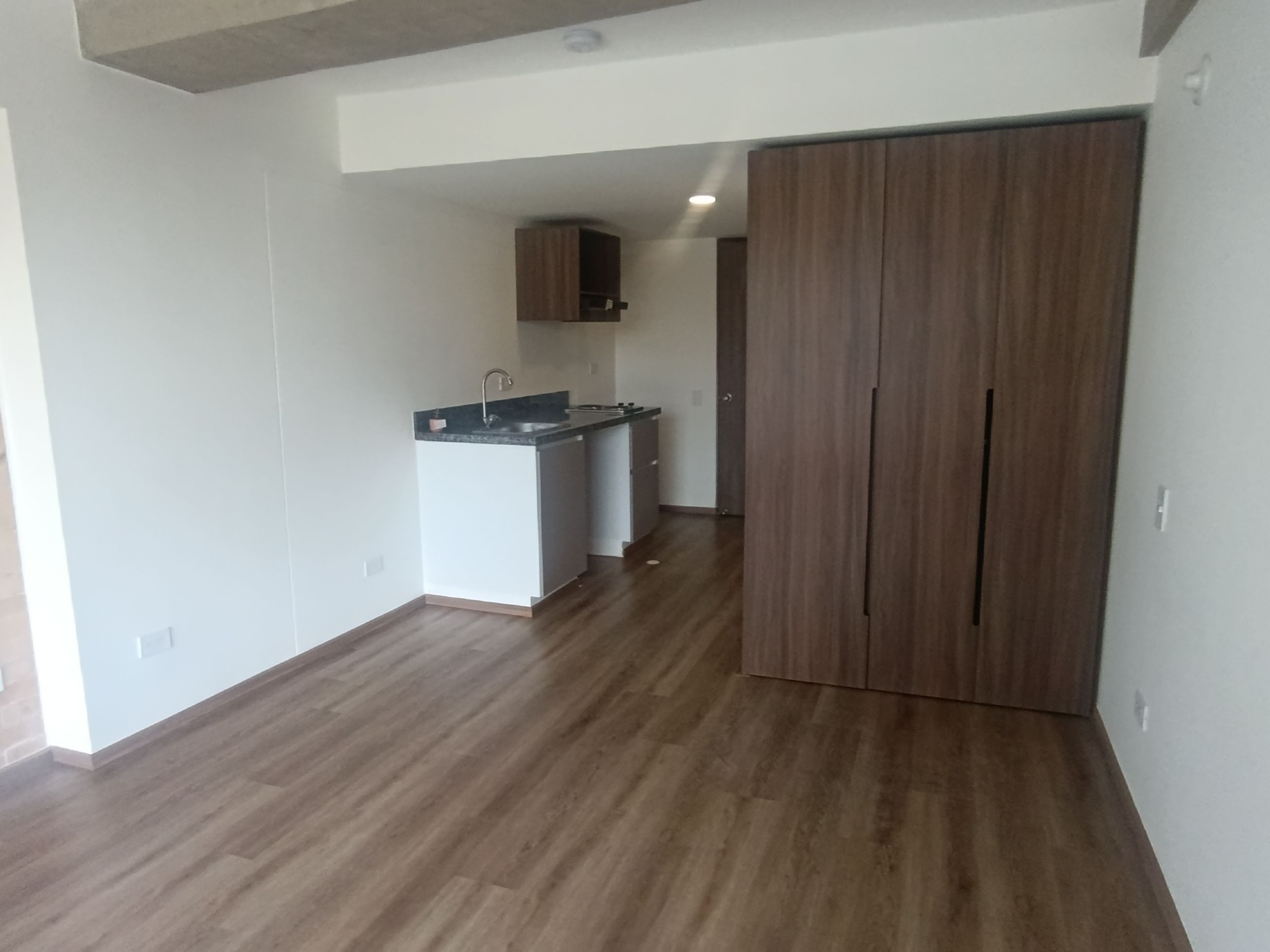 Apartaestudio en arriendo Cundinamarca Bogotá Chapinero Sur Occidental 22 m2 Habitaciones 1 Baños 1 Garajes 0 Precio $1390000