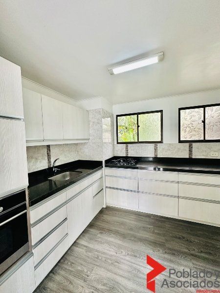 Apartamento en arriendo Antioquia Envigado La Abadia 112 m2 Habitaciones 3 Baños 2 Garajes 1 Precio $5000000