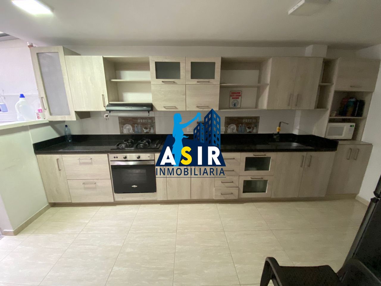 Casa en arriendo Antioquia Medellín San Joaquin 140 m2 Habitaciones 6 Baños 3 Garajes 0 Precio $6500000