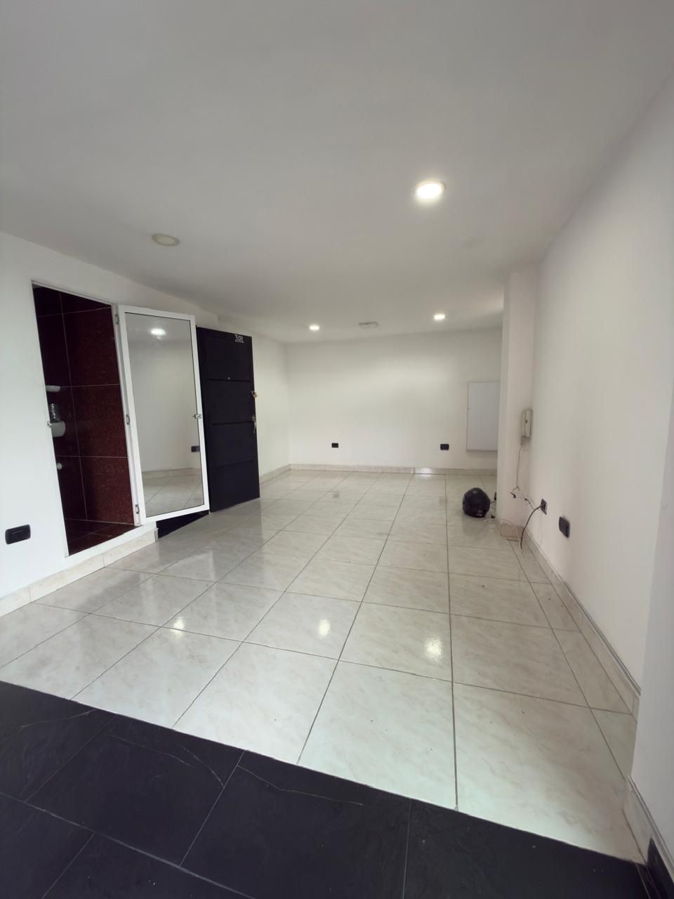 Local en arriendo Antioquia Medellín San Diego 37 m2 Habitaciones 0 Baños 0 Garajes 0 Precio $2950000