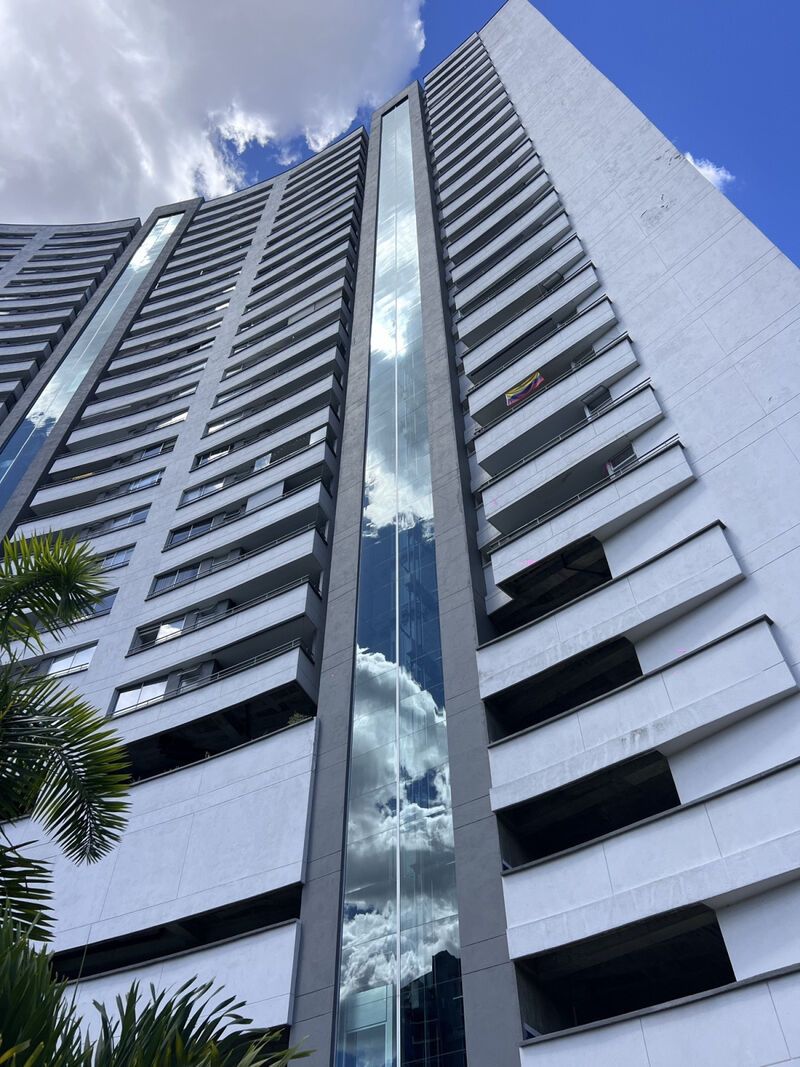 Apartamento en venta Antioquia Medellín Corazon De Jesus 78 m2 Habitaciones 3 Baños 2 Garajes 0 Precio $690000000