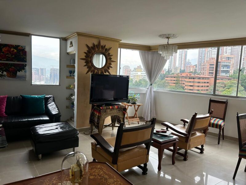 Apartamento en venta Antioquia Medellín La Linde 207 m2 Habitaciones 4 Baños 4 Garajes 3 Precio $1250000000