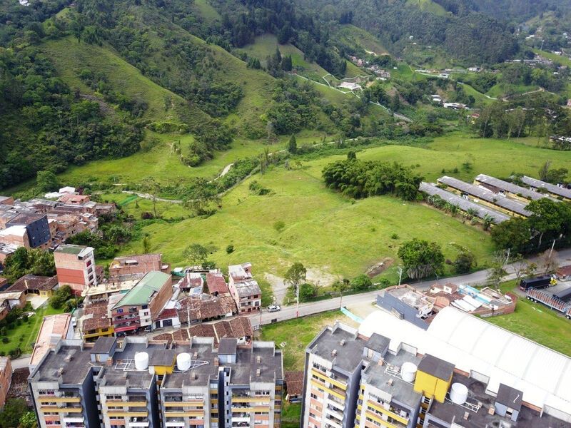 Lote en venta Antioquia Medellín Medellín 0 m2 Habitaciones 0 Baños 0 Garajes 0 Precio $27990000000