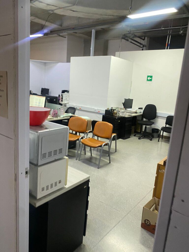 Oficina en venta Antioquia Envigado Las Vegas 2200 m2 Habitaciones 0 Baños 2 Garajes 0 Precio $13000000000
