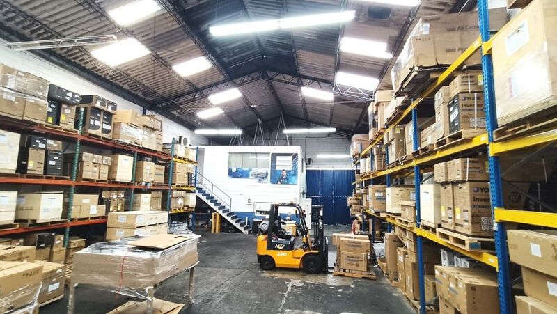 Bodega en venta Antioquia Medellín Trinidad 416 m2 Habitaciones 0 Baños 2 Garajes 5 Precio $2149000000