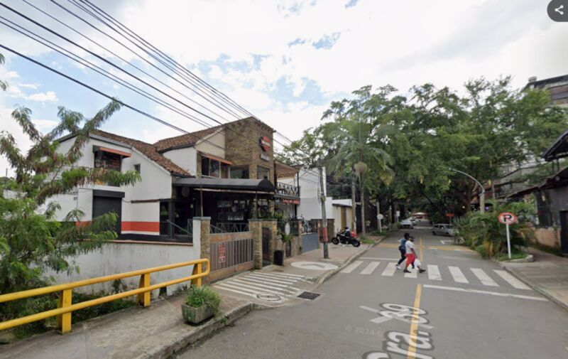 Local en venta Antioquia Medellín La Florida 782 m2 Habitaciones 0 Baños 5 Garajes 2 Precio $6500000000