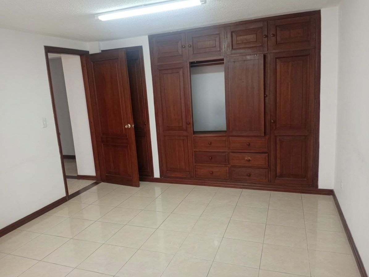 Casa en venta Nariño Pasto San Ignacio 250 m2 Habitaciones 5 Baños 5 Garajes 1 Precio $1600000000