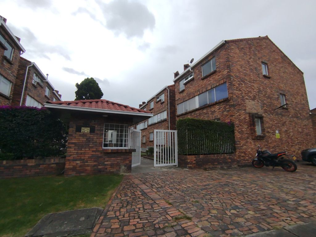 Apartamento en arriendo Cundinamarca Bogotá Los Andes 119 m2 Habitaciones 3 Baños 3 Garajes 2 Precio $4234000