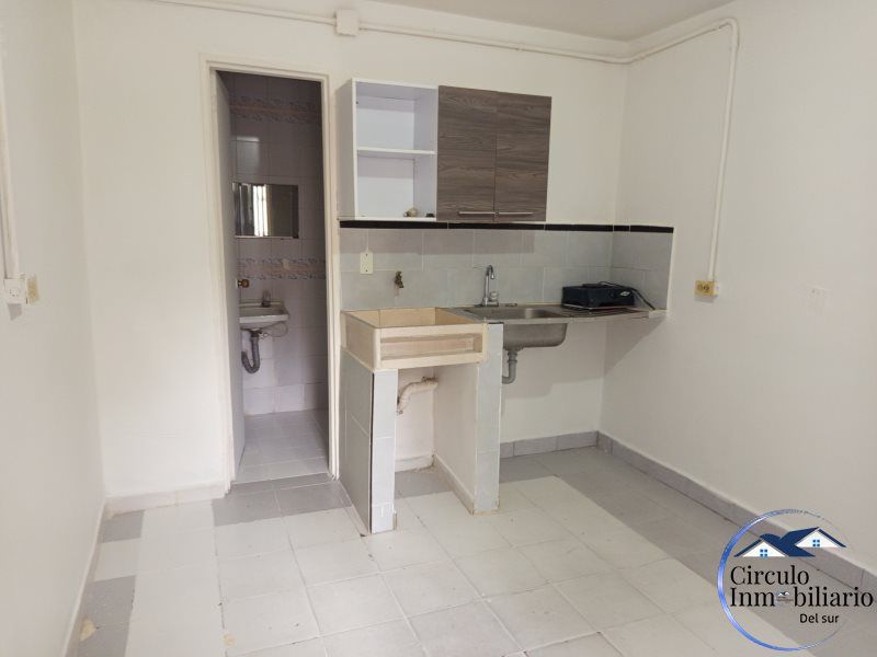 Apartaestudio en arriendo Antioquia Envigado Villa Grande 18 m2 Habitaciones 1 Baños 1 Garajes 0 Precio $850000