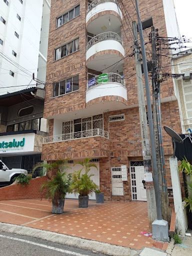 Apartamento en arriendo Santander Floridablanca Cr Campestre Real 103 m2 Habitaciones 3 Baños 3 Garajes 1 Precio $2200000