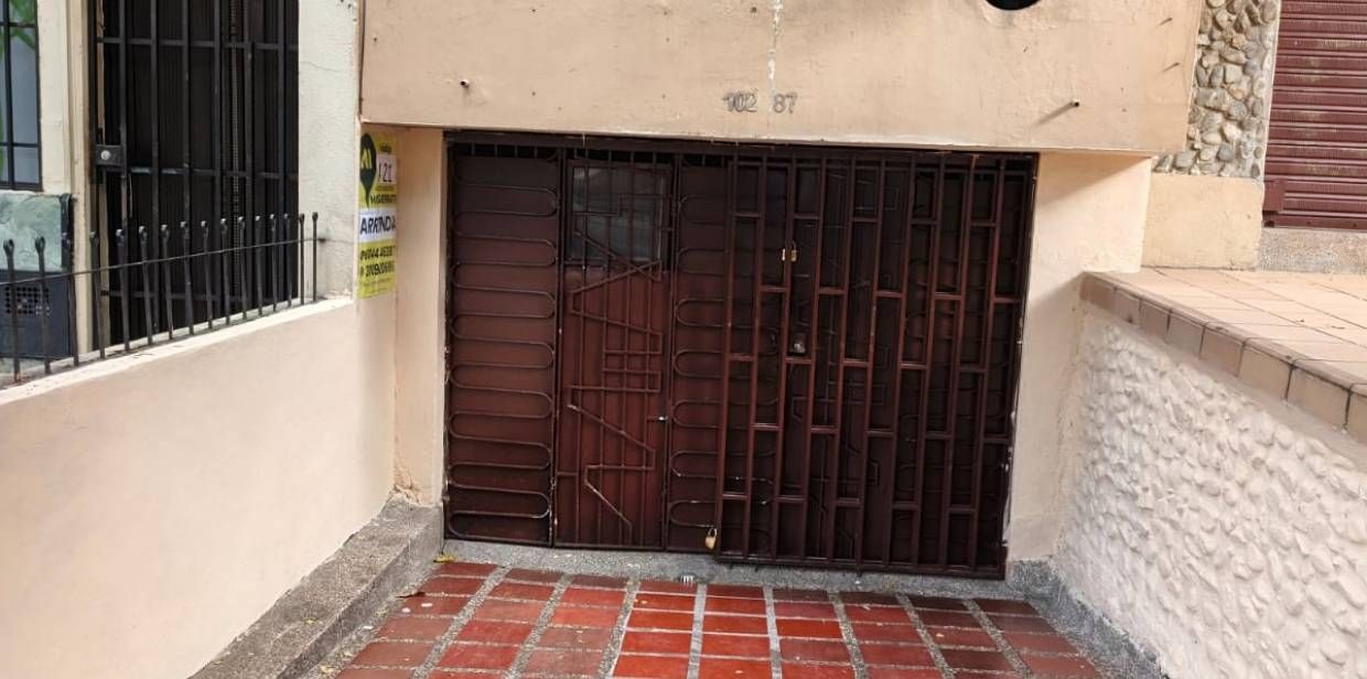 Local en arriendo Antioquia Medellín San Javier No 1 17 m2 Habitaciones 0 Baños 1 Garajes 0 Precio $850000