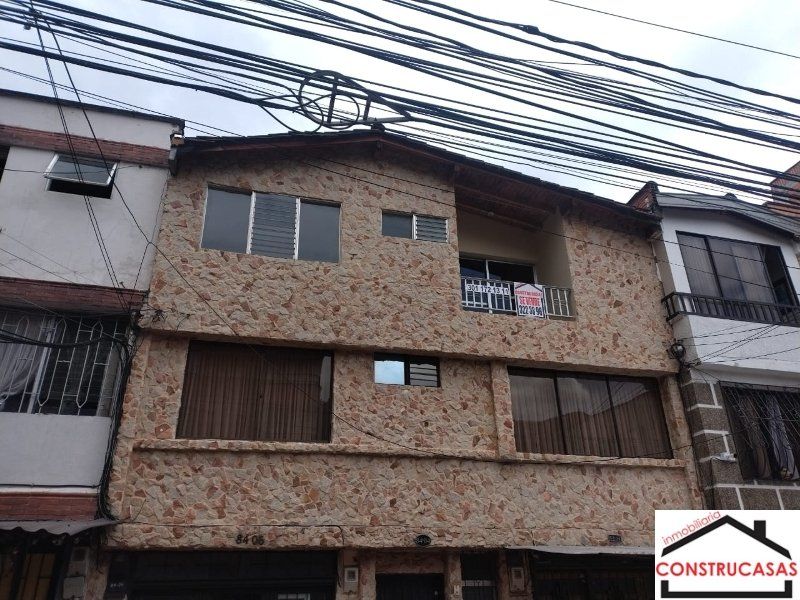 Casa en venta Antioquia Medellín La Floresta 101 m2 Habitaciones 3 Baños 2 Garajes 1 Precio $540000000