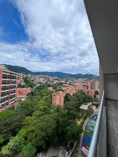 Apartamento en arriendo Antioquia Envigado Pontevedra 72 m2 Habitaciones 2 Baños 2 Garajes 1 Precio $5000000