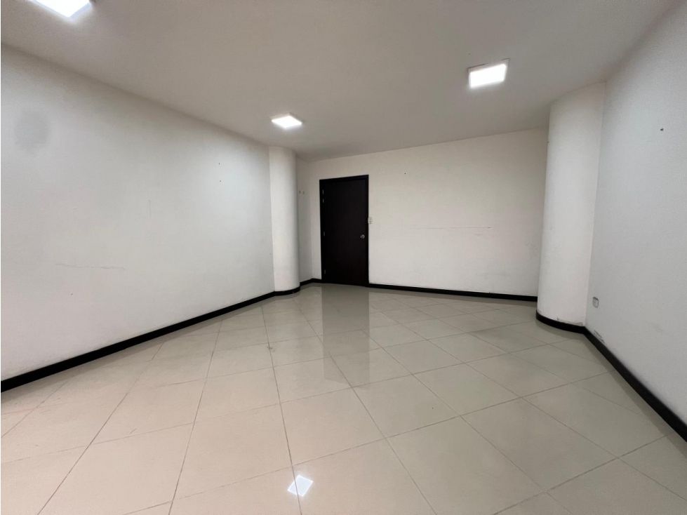 Oficina en arriendo Caldas Manizales Lleras 23 m2 Habitaciones 0 Baños 1 Garajes 0 Precio $750000