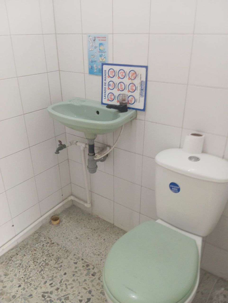 Local en arriendo Santander Bucaramanga Cabecera Del Llano 30 m2 Habitaciones 0 Baños 1 Garajes 0 Precio $1800000