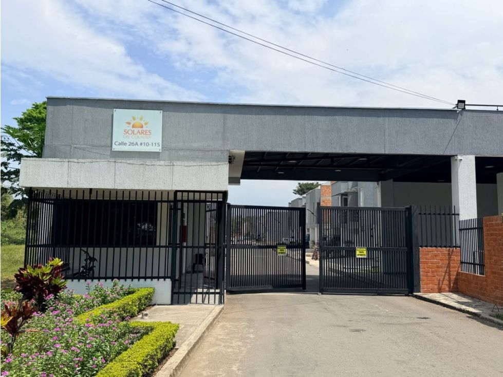 Lote en venta Valle Del Cauca Jamundí Cr Country Plaza I 90 m2 Habitaciones 0 Baños 2 Garajes 2 Precio $120000000