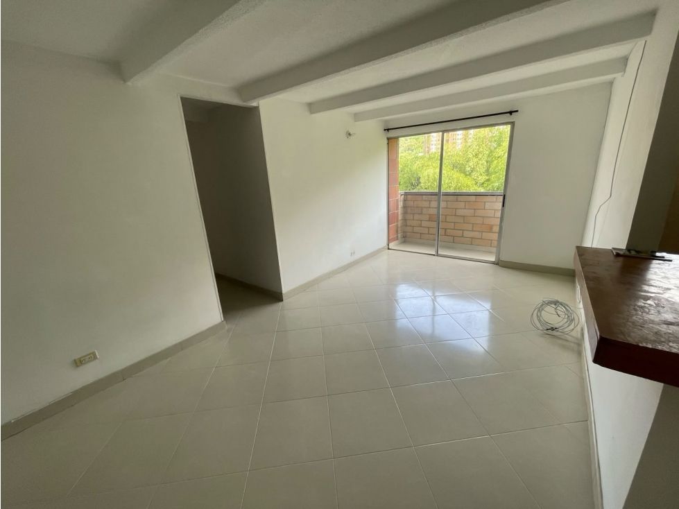Apartamento en arriendo Antioquia Itagüí Zona Rural 65 m2 Habitaciones 3 Baños 2 Garajes 1 Precio $2000000