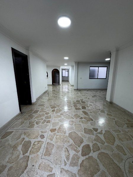 Casa en arriendo Antioquia Medellín Simon Bolivar 190 m2 Habitaciones 5 Baños 3 Garajes 0 Precio $4700000
