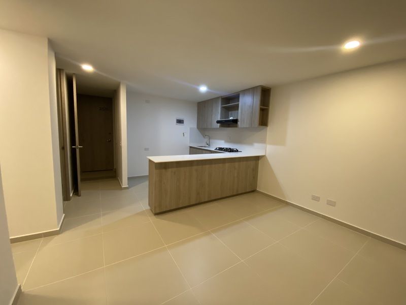 Apartamento en arriendo Antioquia Itagüí Zona Industrial 1 70 m2 Habitaciones 3 Baños 2 Garajes 1 Precio $3000000