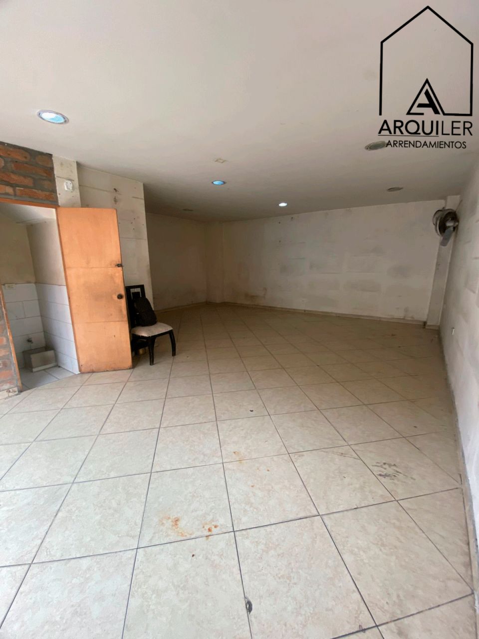 Local Comercial en arriendo Antioquia Bello Prado 40 m2 Habitaciones 1 Baños 1 Garajes 0 Precio $2000000
