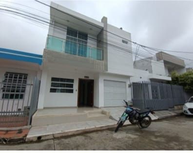 Inmuebles en Remate Casa en venta Córdoba Montería Portal De Navarra 122 m2 Habitaciones 4 Baños 4 Garajes 1 Precio $410748240