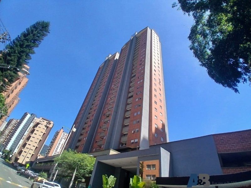 Apartamento en arriendo Antioquia Itagüí Yarumito 77 m2 Habitaciones 3 Baños 2 Garajes 0 Precio $3000000