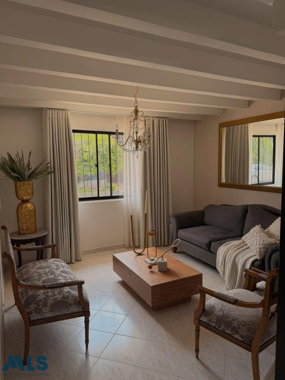 Casa en venta Antioquia Medellín Cristo Rey 181 m2 Habitaciones 4 Baños 3 Garajes 1 Precio $930000000