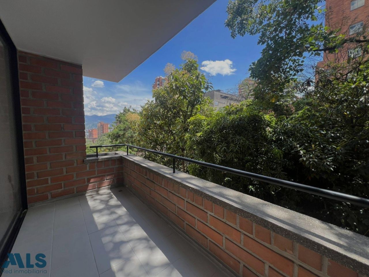 Apartamento en venta Antioquia Medellín Alejandria 171 m2 Habitaciones 3 Baños 3 Garajes 2 Precio $1080000000