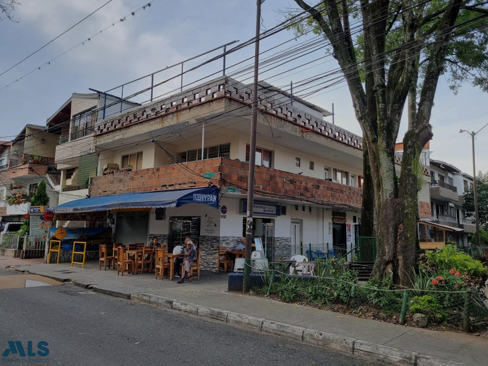 Casa en venta Antioquia Medellín Cristo Rey 168 m2 Habitaciones 5 Baños 2 Garajes 0 Precio $620000000