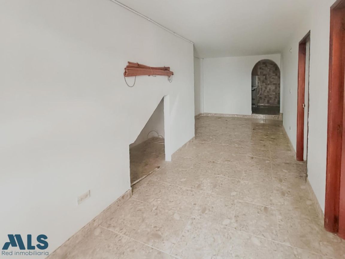 Inmuebles en Remate Apartamento en venta Antioquia Medellín San Miguel 67 m2 Habitaciones 2 Baños 1 Garajes 0 Precio $299000000