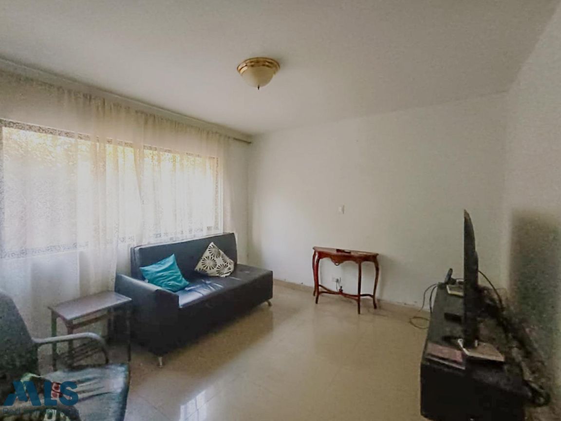 Apartamento en venta Antioquia Medellín La Castellana 141 m2 Habitaciones 4 Baños 3 Garajes 0 Precio $720000000
