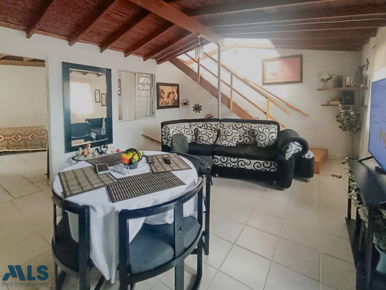 Apartamento en venta Antioquia Medellín La Pradera 49 m2 Habitaciones 3 Baños 1 Garajes 0 Precio $216000000
