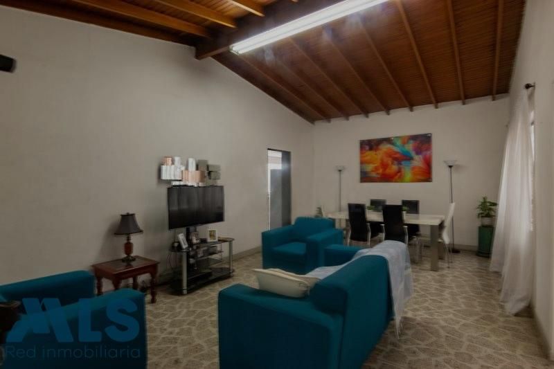 Casa en venta Antioquia Medellín Rosales 200 m2 Habitaciones 7 Baños 8 Garajes 1 Precio $1400000000