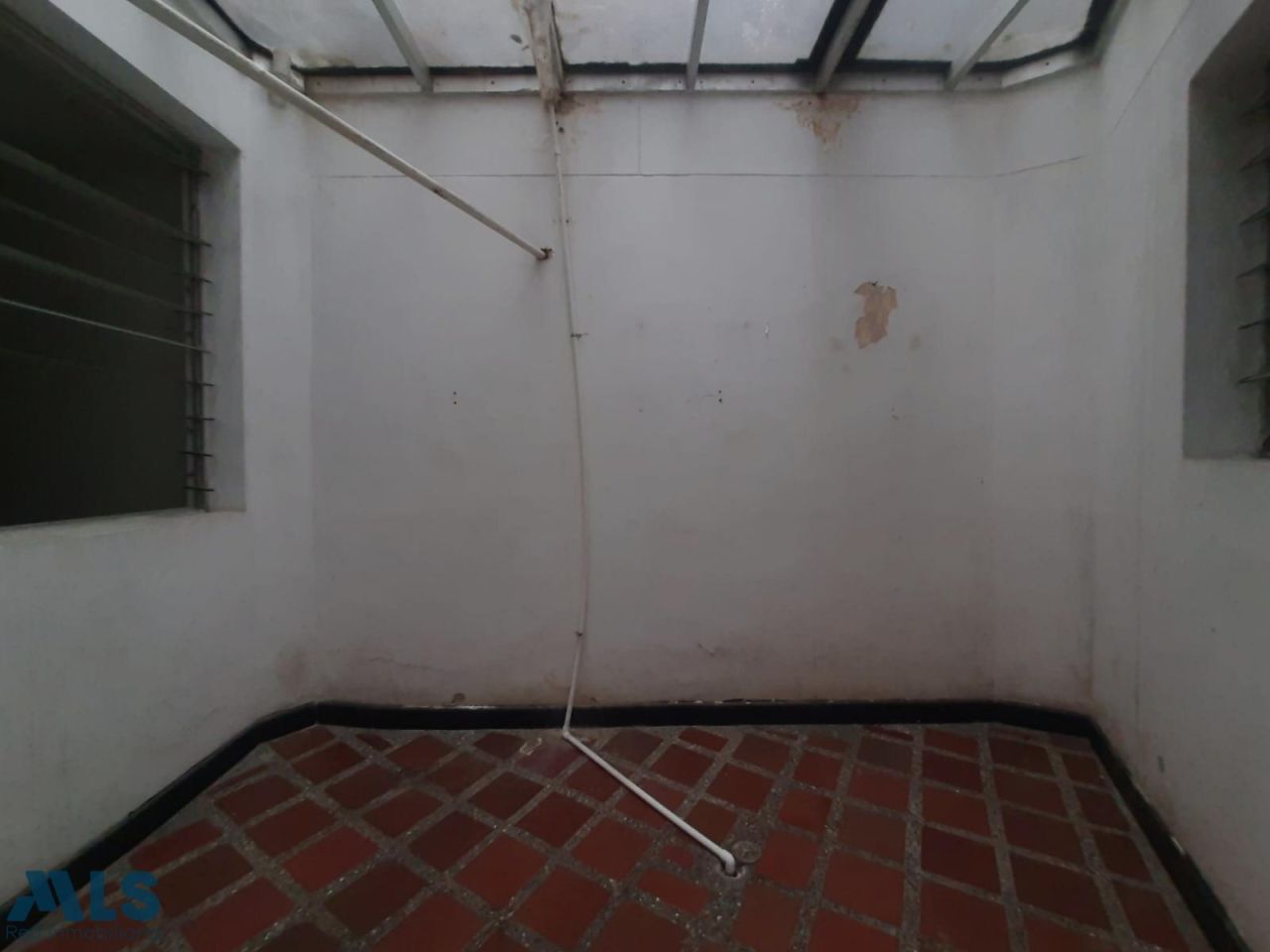 Apartamento en venta Antioquia Medellín La Mansion 77 m2 Habitaciones 2 Baños 3 Garajes 0 Precio $205000000