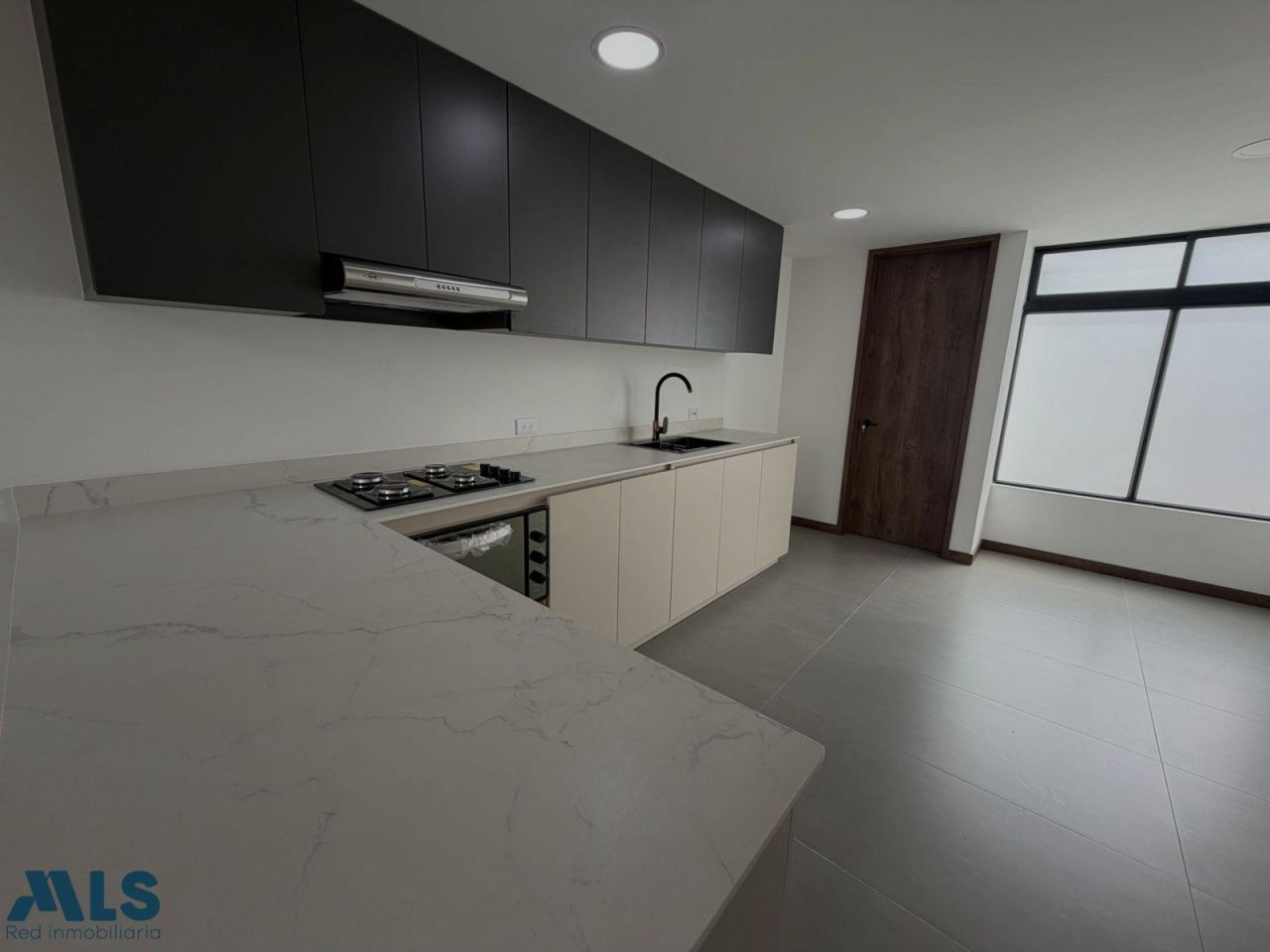 Apartamento en venta Antioquia Medellín Lorena 125 m2 Habitaciones 3 Baños 4 Garajes 1 Precio $1130000000