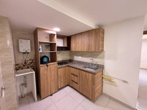Apartamento en arriendo Antioquia Medellín Fuente Clara 57 m2 Habitaciones 3 Baños 2 Garajes 1 Precio $1950000