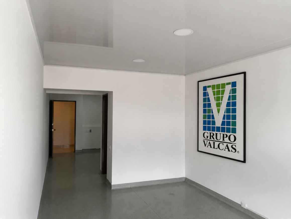 Consultorio en venta Cundinamarca Bogotá La Calleja 34 m2 Habitaciones 0 Baños 1 Garajes 1 Precio $480000000