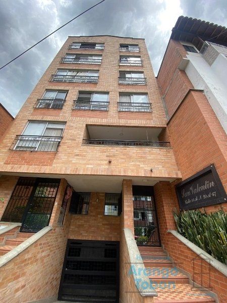 Apartamento en venta Antioquia Medellín El Danubio 120 m2 Habitaciones 5 Baños 3 Garajes 1 Precio $780000000