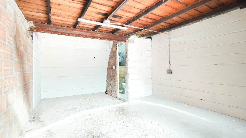 Local en arriendo Antioquia Medellín Caribe 60 m2 Habitaciones 0 Baños 0 Garajes 0 Precio $3750000